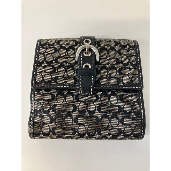 COACH SMALL SIGNATURE PRINT CANVAS AND LEATHER WALLET - Picture 1 of 8